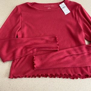 American Eagle outfitters lettuce hem shirt